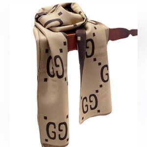 Gucci scarf